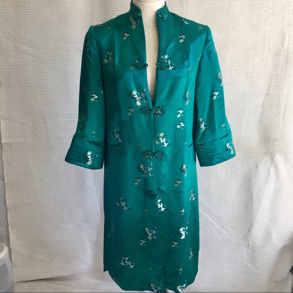 Vintage S Kimono Embroidered Satin Coat from China - Picture 8 of 8